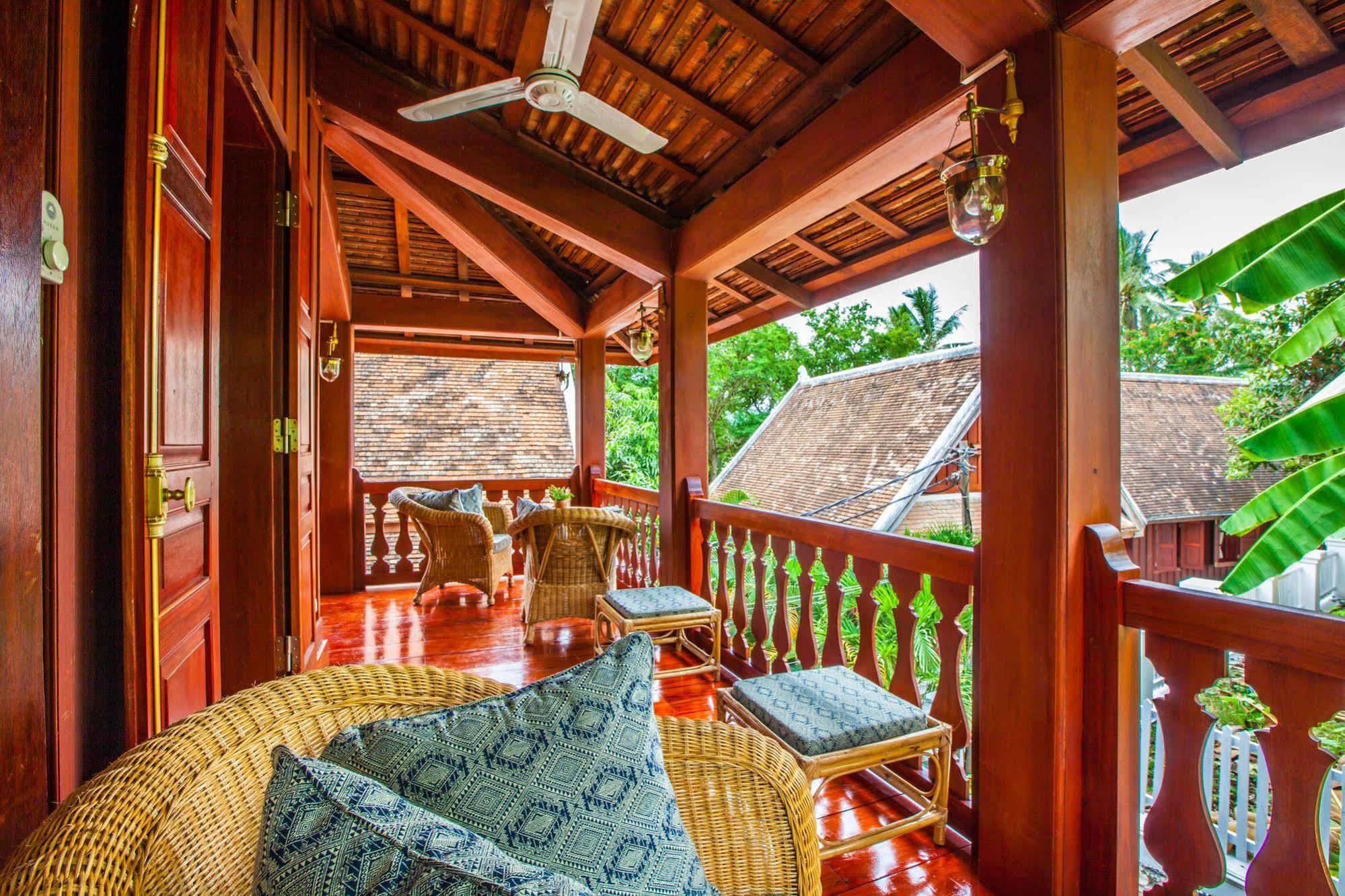 Mekong Riverview Hotel Luang Prabang Exterior photo